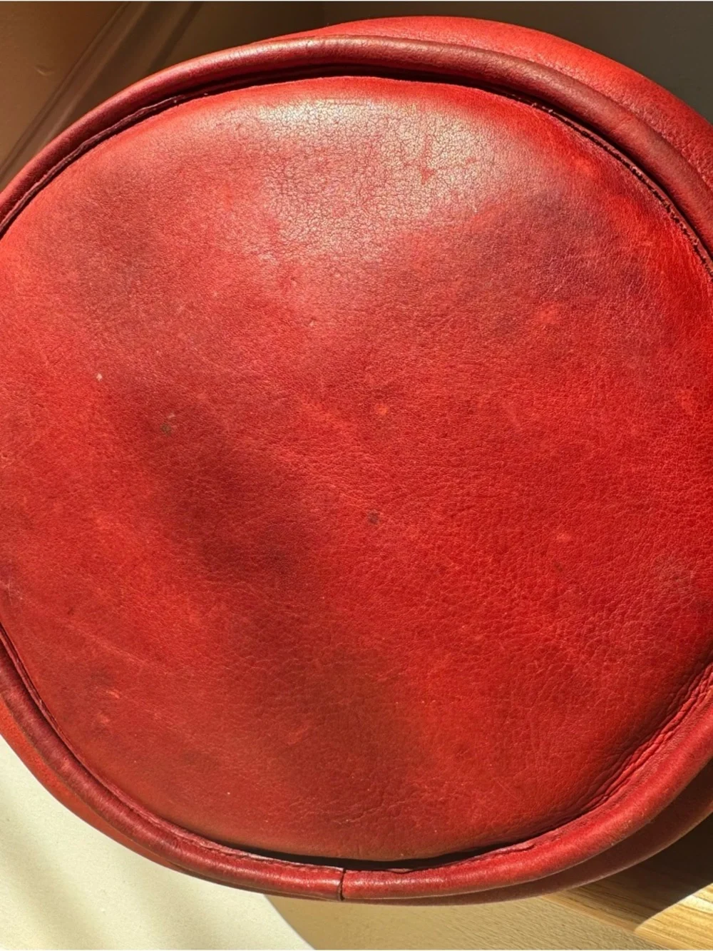 Vintage Coach Duffle Sac 9085 Red Leather Feed Sack XL Bucket Bag USA - Picture 9 of 15